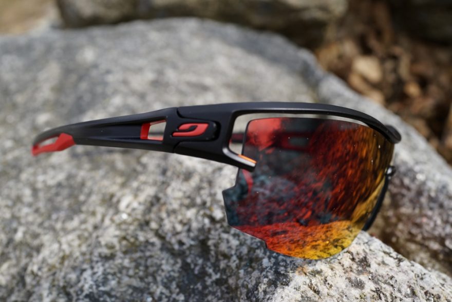 Julbo Aero z profilu