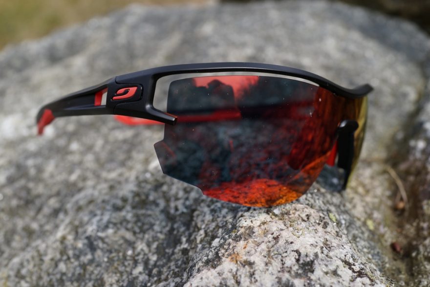 Detail loga Julbo