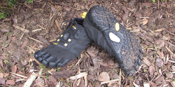 VIDEORECENZE: Vibram Fivefingers V-Trail II