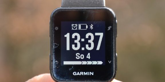 RECENZE: Garmin Forerunner 35 Optic Black &#8211; dostupný profesionál