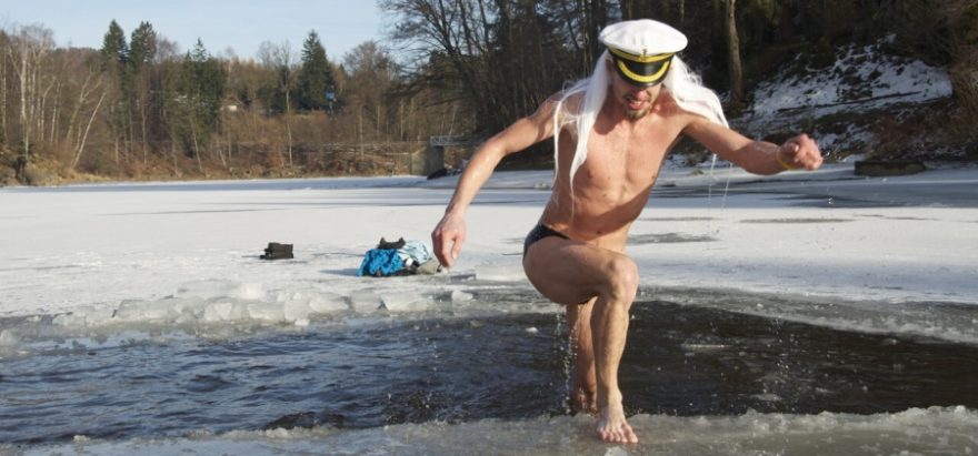 Winter swimming II. - Praktické rady, jak začít se sportovním otužováním