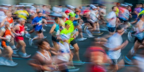 Kam až si sáhnou běžci při maratónském běhu?