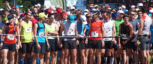 První díl Salomon Trail Running Cupu na Dolní Moravě ovládli Krupička a Matrasová