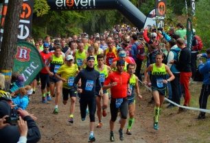 Eleven půlmaraton Český ráj se vydařil. První místa získali Josef Veber a Marcela Rambová.