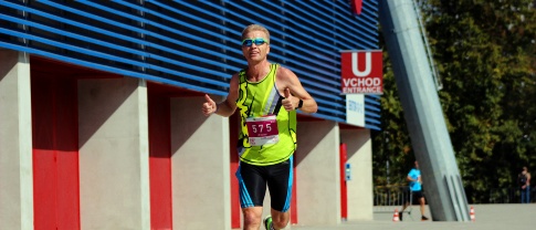 Po třech letech jsem opět závodil na RUN TOUR v Plzni a bylo to skvělé &#8211; osobní zkušenost účastníka