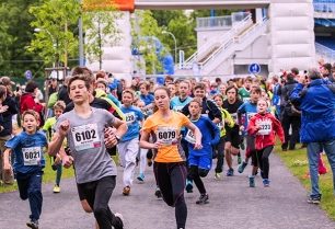 Plzeňská RunTour je beznadějně vyprodaná, láká i na létajícího Petra Piláta