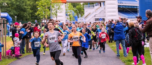 Plzeňská RunTour je beznadějně vyprodaná, láká i na létajícího Petra Piláta