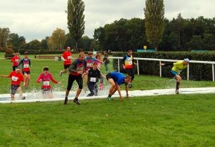 Velká pardubická cross country pro Filipa Záveského a Míšu Stránskou