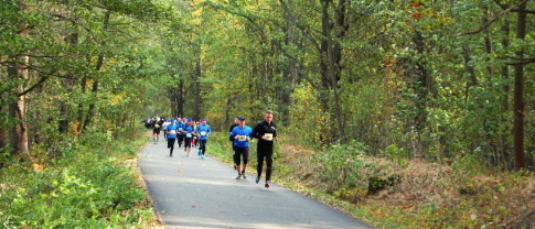 Půlmaraton v Hradci Králové ve znamení traťových rekordů Kohuta a Preibischové. Maratonská trať pro Čivrného a Rambovou + FOTKY ÚČASTNÍKŮ ZDARMA KE STAŽENÍ