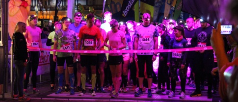 NIGHT RUN v Plzni se stal kořistí Richarda Jarošíka a Karly Colori