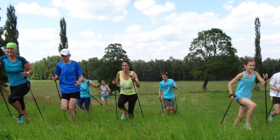 Recenze knihy: Nordic Running &#8211; Běh s holemi jako zdravější a efektivnější způsob běhání &#8211; Milan Kůtek