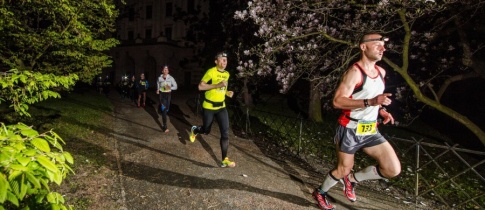 Na Night Trail Run v Kroměříži nejrychleji běželi Petr Konečný a Helena Kotopulu