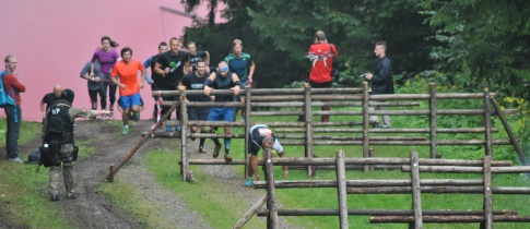 Nejnáročnější ARMY RUN: 15 kilometrů na Ještědu a převýšení 350 metrů nejrychleji zdolali Šála a Vytinová + FOTOGRAFIE ZÁVODNÍKŮ ZDARMA KE STAŽENÍ