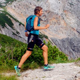 Natrénujte si techniku na trail running tréninku pod vedením špičkových běžců