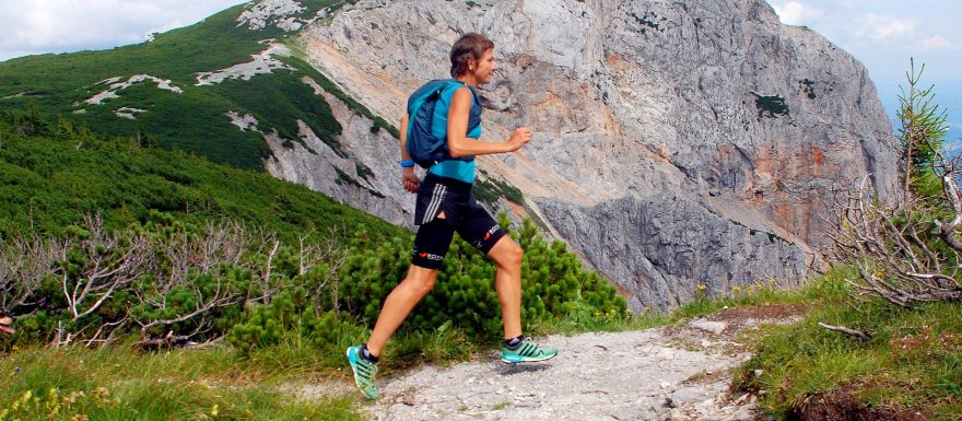 Natrénujte si techniku na trail running tréninku pod vedením špičkových běžců