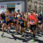 Benešovský Běžecký Festival: Ulicemi Benešova proběhla tisícovka běžců, rekordní byl zájem dětí a mládeže. Na desítce zazářili Jiří Petr a Lenka Křížová.