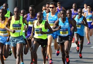 Keňan Kipyego pokořil v Ústí při půlmaratonu hodinovou hranici, mezi českými závodníky dominovali Homoláč a Sekyrová