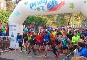 Martin Kučera porazil více než 700 běžců v Klánovickém půlmaratonu + FOTKY ZÁVODNÍKŮ KE STAŽENÍ