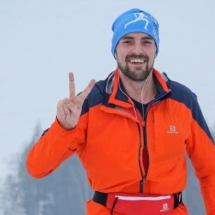 Extrémní Lipno Ice Marathon poprvé na ledu. Nejlepší běžec zdolal trať přesně za tři hodiny