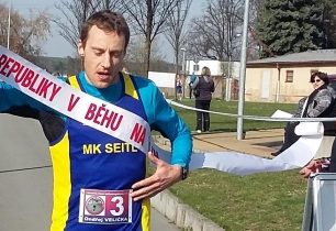 Mistry ČR v běhu na 100 km pro rok 2017 se stali Ondřej Velička a Lenka Horáková