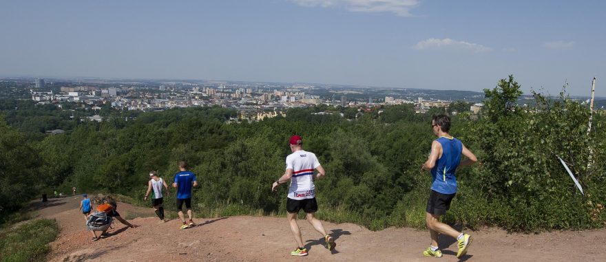 Trail Ostrava vede okolo hradu i přes kouřící „sopku“ Ema. Začíná KTRC!