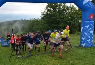 Raidlight Horská služba 7 pohoří Beskydy: S náročnou tratí i podmínkami si nejlépe poradili Otevřel a Urbancová