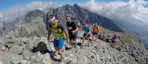 Tatranskou šelmu Vertical ovládli Jožo Hlavčo a Magdalena Kozielska. Z našich běžců nejlépe Lichý a Delingerová!