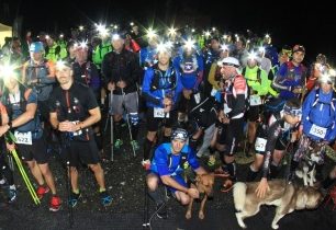 Na Horské výzvě v Jeseníkách slavili tatínkové i budoucí nevěsty, vítězil dogtrekař Vágner