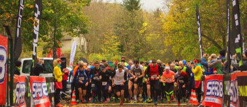 Prague Park Race v Prokopském údolí se i přes nepřízeň počasí velmi vydařil. Prvenství brali Janů a Gregorová!