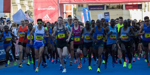 Praha, Borek, Verona nebo třeba Barcelona a Budapešť? Aneb tipy na jarní rychlé půlmaratony