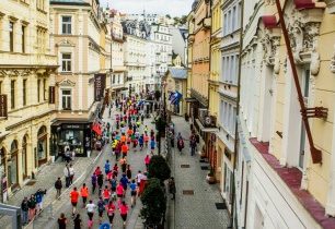 V Karlových Varech zvítězil Ukrajinec Romaněnko a Eva Vrabcová Nývltová, z českých mužů nejlepší Ondřej Fejfar