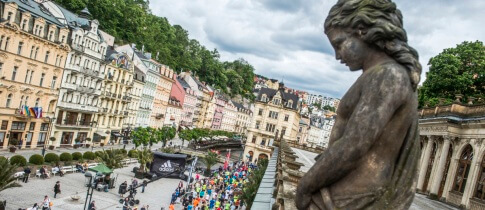 Mattoni 1/2Maraton Karlovy Vary poběží hvězdy evropské atletiky. Hlavní favoritkou je Vrabcová-Nývltová.