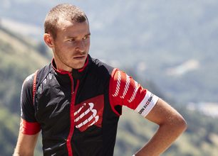 SOUTĚŽ: soutěžte o běžeckou vestu Trail Hurricane od Compressportu! - UKONČENO