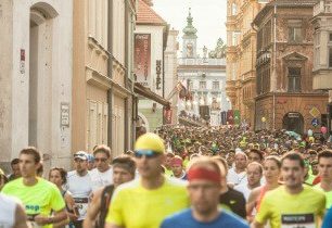 Luke Traynor a Lilia Fisikovici ovládli půlmaraton v Budějovicích, Vít Pavlišta a Kristýna Dvořáková nejlepšími Čechy!