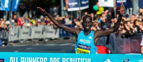 Na Mattoni 1/2maratonu v Ústí nad Labem na stupních vítězů jen běžci z Keni, vítězný KIPROP opět v čase pod hodinu