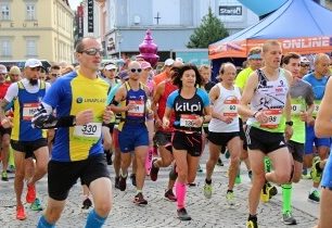 Letošní ročník Kilpi Runfest Ostrava je historií. Maraton nejrychleji zaběhli Pechek a Pastorová!