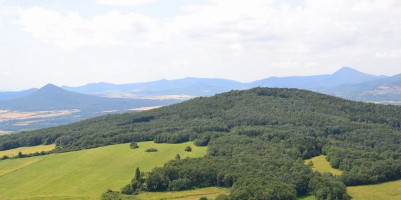 Litoměřice: běžecká trasa českým středohořím přes Dlouhý vrch