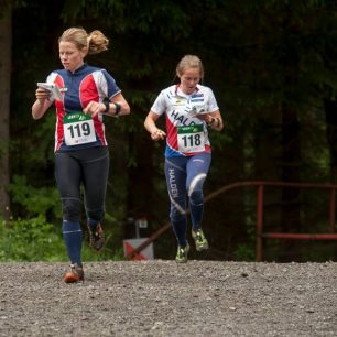 Dana Brožková na trati doběhla Evu Juřeníkovou (foto: Petr Kadeřávek)