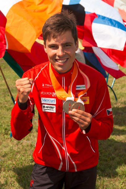 Jan Petržela s medailemi z akademického mistrovství světa 2014 (foto: archiv Jana Petržely)