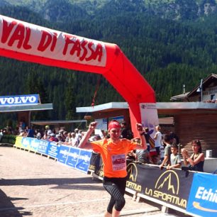 Vojta Bořil v cíli Dolomites Skyrace