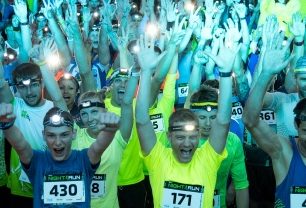 Atmosféra na startu Night Run v Brně