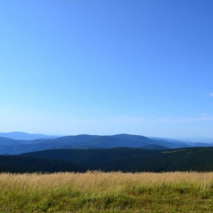 Horská hradba Jesenických hor (foto: Petra a Karel Královcovi)