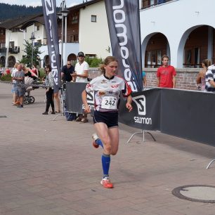 Kateřina Matrasová první z žen v cíli Lipno 1/2 maratonu