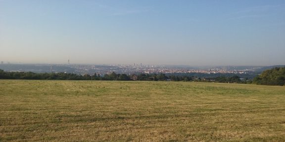 Praha: běžecká trasa přes Bohnice s krásnými výhledy