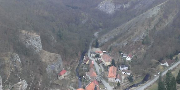 Český kras: běžecká trasa z Berouna na Karlštejn