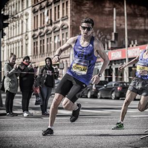 někde na trati ze Sportisomoo 1/2maratonu Praha 2015