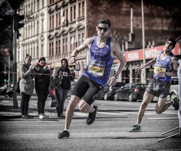 někde na trati ze Sportisomoo 1/2maratonu Praha 2015