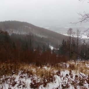 výhled na vrchol Opálená a Čeladnou