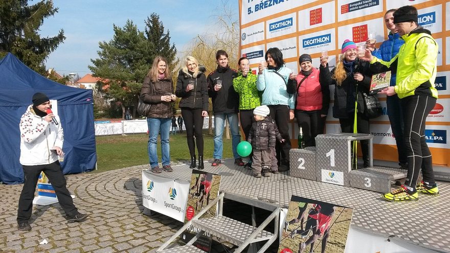 Milan Kůtek pokřtil svoji knihu o nordic runningu