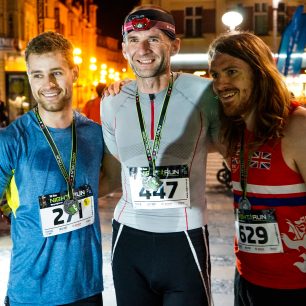 Top 3 na 10 km zprava - 2. Matthew Mayer (37:38), 1. Vít Ryška (36:32), 3. Daniel Kufa (38:00)